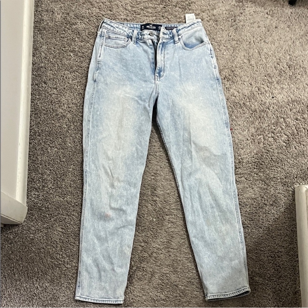 Hollister Women's Light Wash Straight Leg Jeans